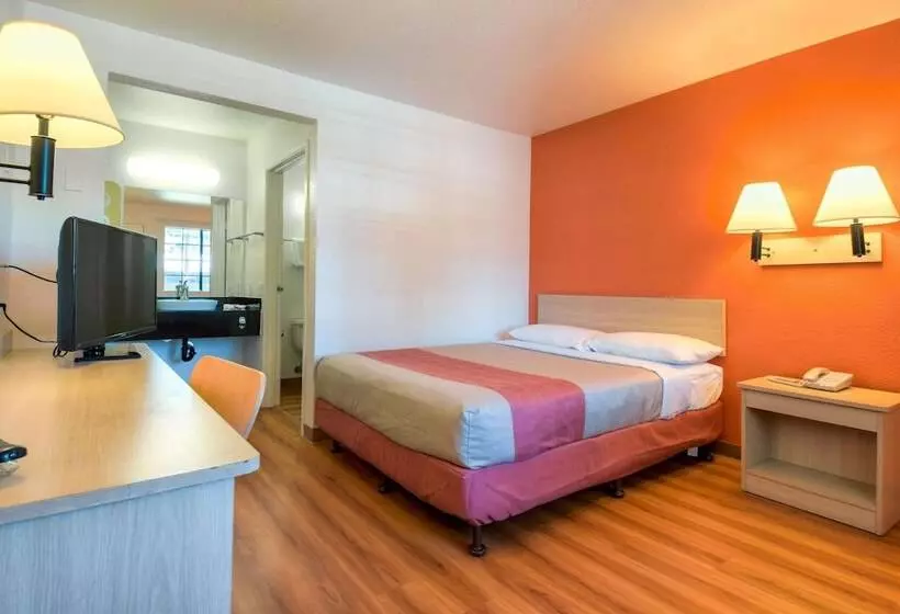 デラックスルーム, Motel 6san Dimas, Ca  Los Angeles