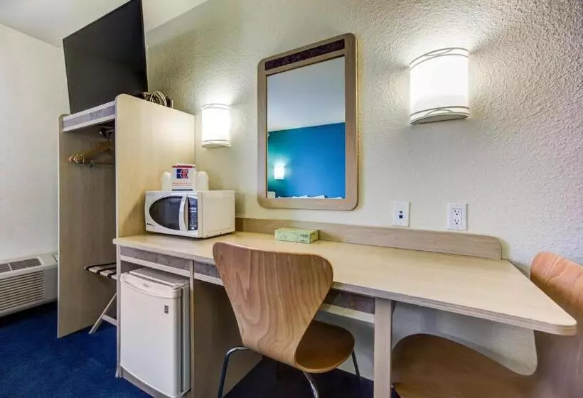 スタンダードルーム, Days Inn By Wyndham Stony Plain