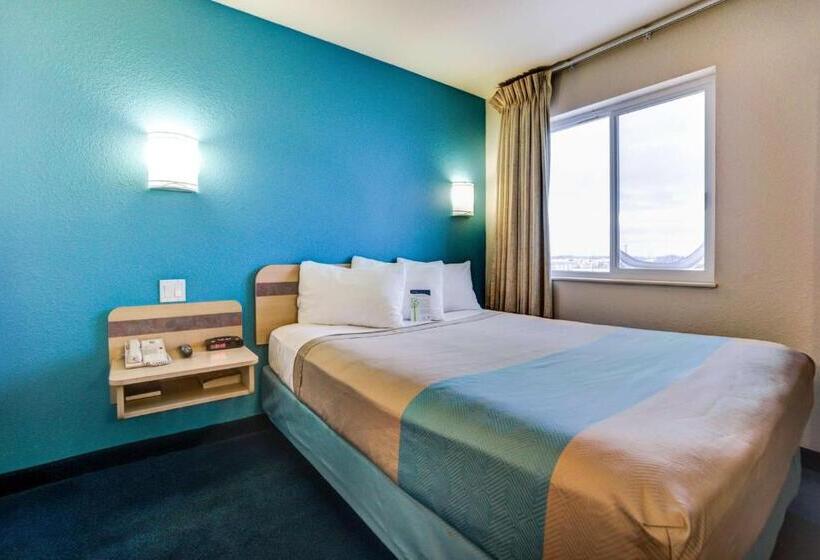 Номер Стандарт Адаптированный для Инвалидов, Days Inn By Wyndham Stony Plain