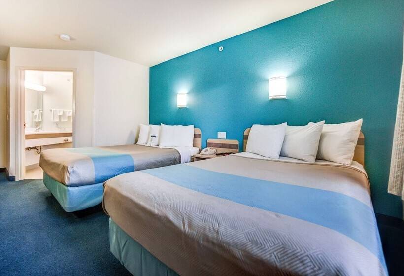 Номер Стандарт 2 Двуспальные Кровати, Days Inn By Wyndham Stony Plain