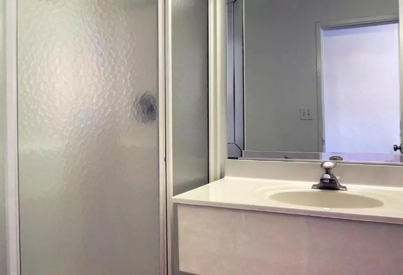 スタンダード４人部屋, Motel 6normal, Il  Bloomington Area