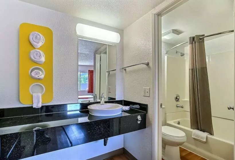 Standard-huone 2 Parivuodetta, Motel 6pleasanton, Ca