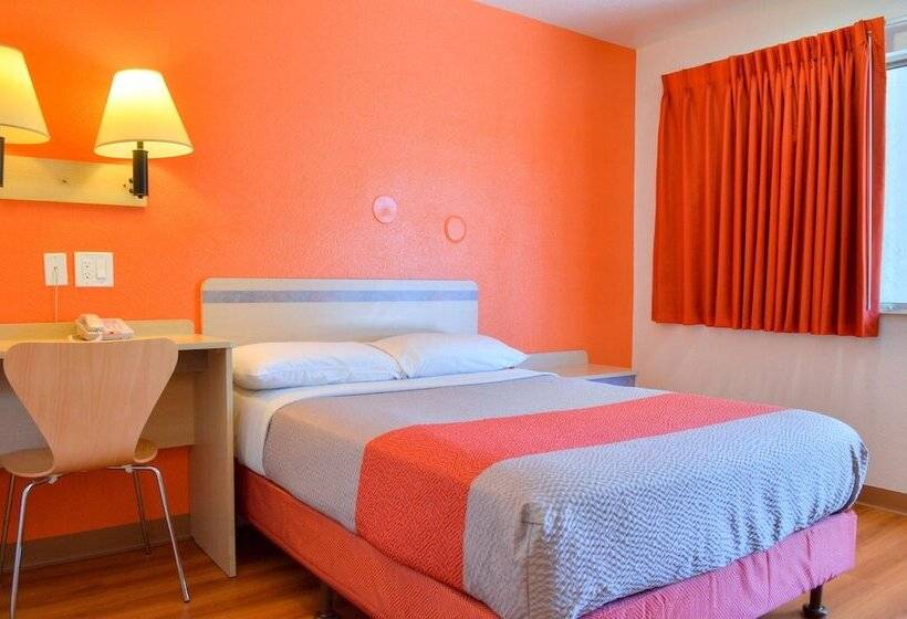 Номер Deluxe, Motel 6santa Nella, Ca Los Banos Interstate 5