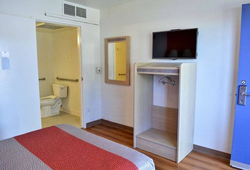 Номер Deluxe, Motel 6santa Nella, Ca Los Banos Interstate 5