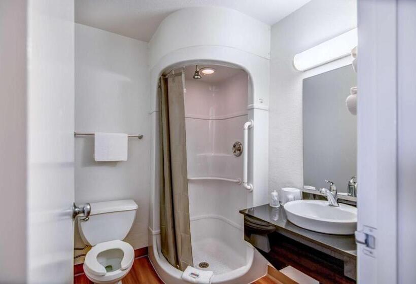 デラックスルーム, Park Inn By Radisson, Tracy