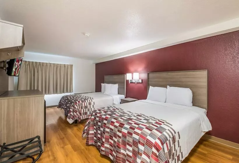２ダブルベッドのスタンダードルーム, Red Roof Inn Rochester – Airport