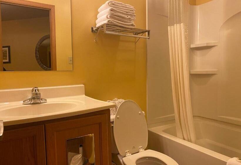 חדר סטנדרט שתי מיטות זוגיות, Regal Inn Coffeyville