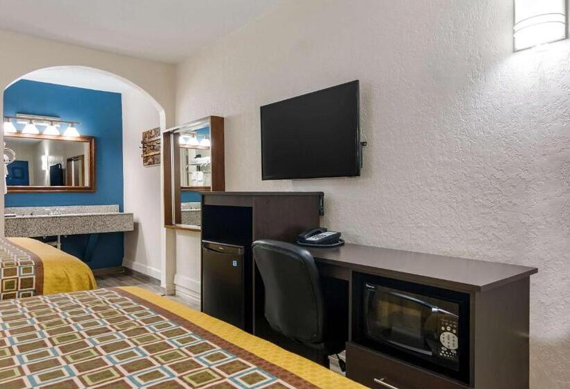 غرفة قياسية, Rodeway Inn Broken Bowhochatown