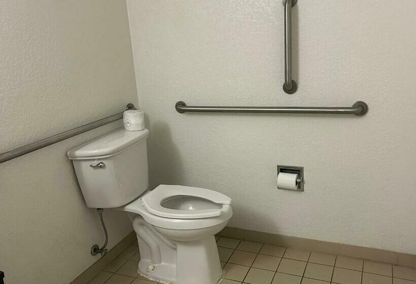 Стандартный Номер Кровать Кинг, Rodeway Inn