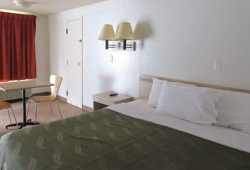 스탠다드 룸 킹사이즈 침대, Rodeway Inn