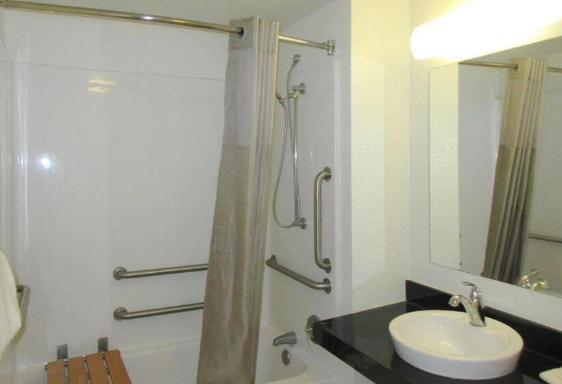 장애인을 위한 킹사이즈 침대 스탠다드 룸, Rodeway Inn