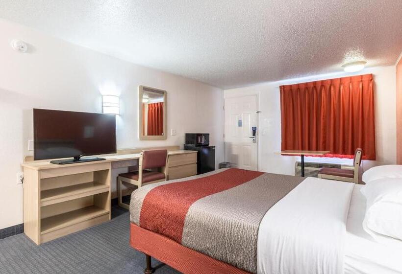 Номер Стандарт Кровать Кинг Адаптированный для Инвалидов, Travelodge By Wyndham Lansing