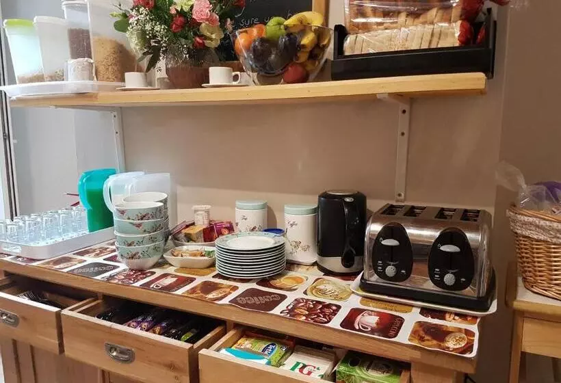 スタンダードシングルルーム, Alara Bed And Breakfast