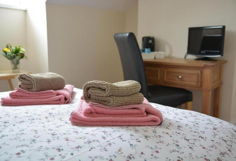 Quarto Estandar Individual, Alara Bed And Breakfast