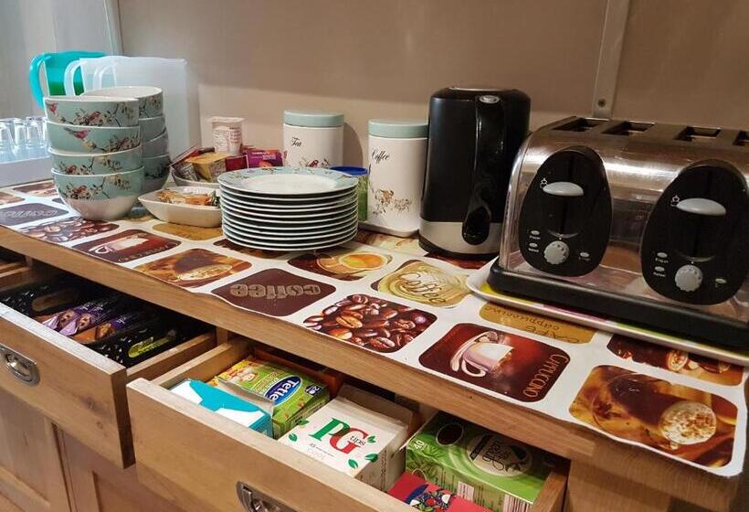 Quarto Triplo Estandar, Alara Bed And Breakfast