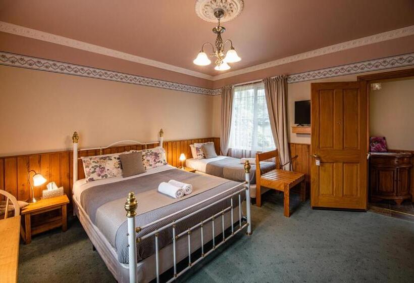 جناح مطلّ علي حمام السباحة, Alexandria Bed And Breakfast