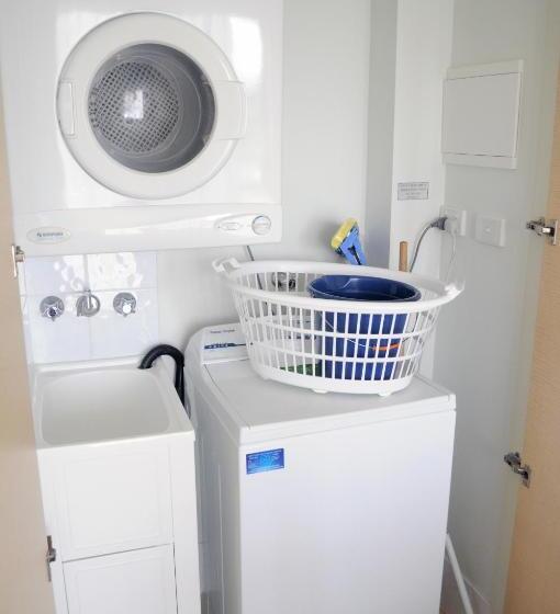 발코니가 있는 2 베드룸 아파트, Beachside Holiday Apartments