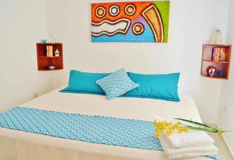 جناح ماستر مع إطلالات, Corales Suites