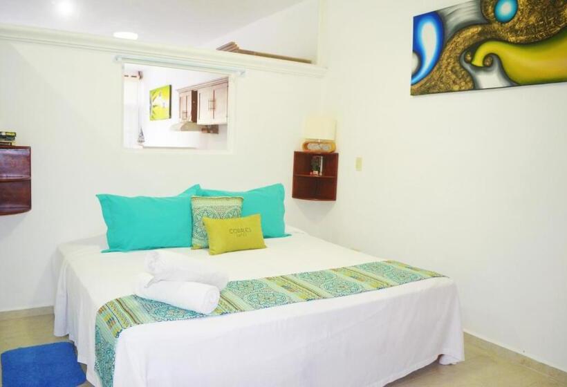 جناح ماستر مع إطلالات, Corales Suites