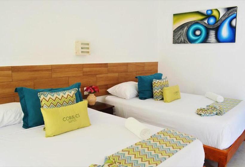 إستديو قياسى مطل على حمام السباحة, Corales Suites