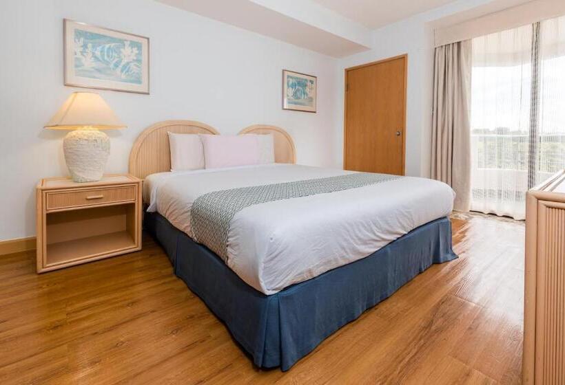 3 Sovrums Deluxe Svit, Alupang Beach Tower