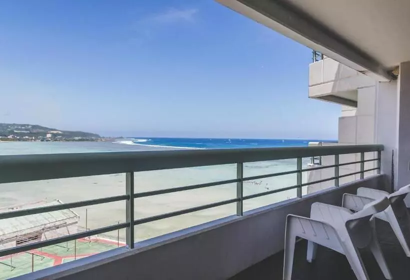 سوئیت دلوکس 3 خوابه, Alupang Beach Tower