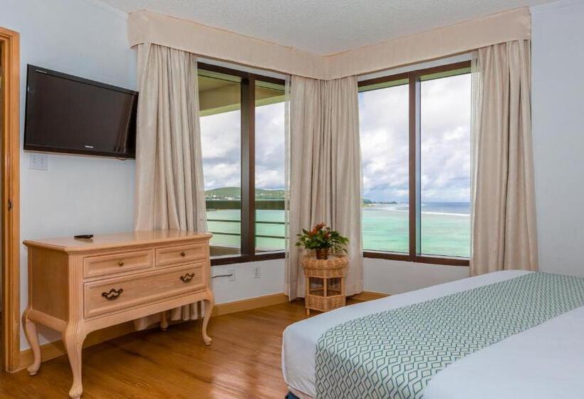 3 Sovrum Svit, Alupang Beach Tower