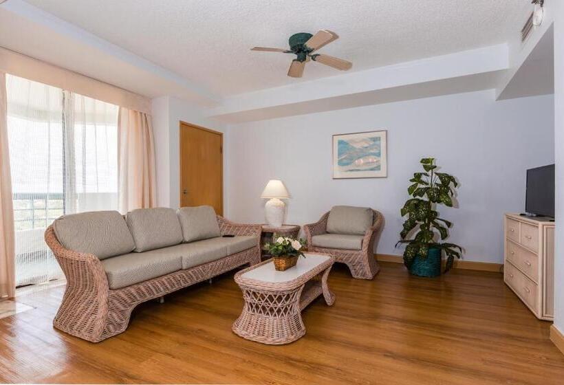 2 Sovrums Deluxe Lägenhet, Alupang Beach Tower