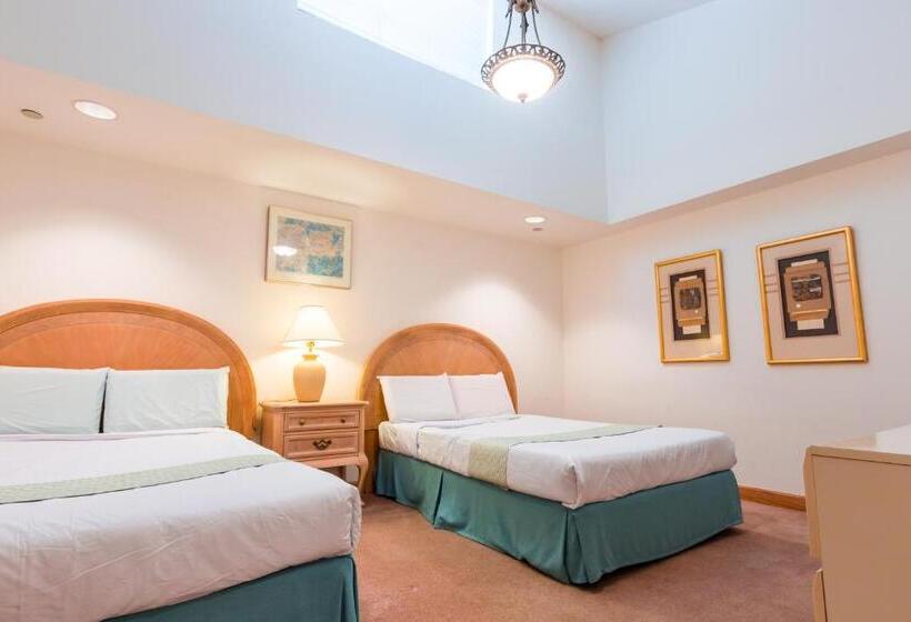 1 Sovrum Takvåning Lägenhet, Alupang Beach Tower