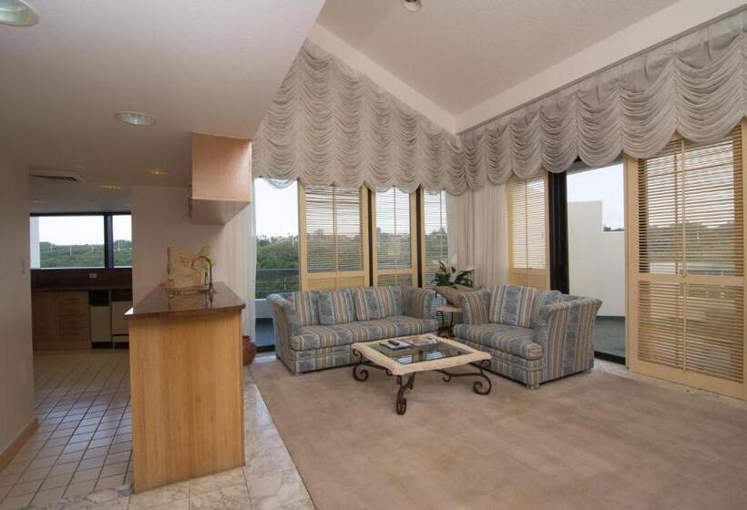 Executive Svit, Alupang Beach Tower