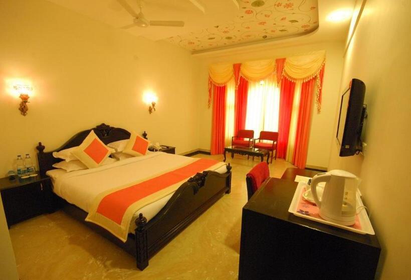 اتاق لوکس, Bhairavgarh Palace Udaipur