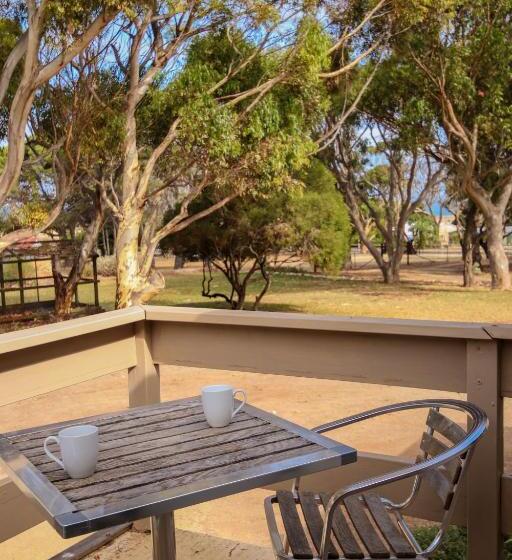 Номер Стандарт, Big4 Cape Jervis Accommodation & Caravan Park
