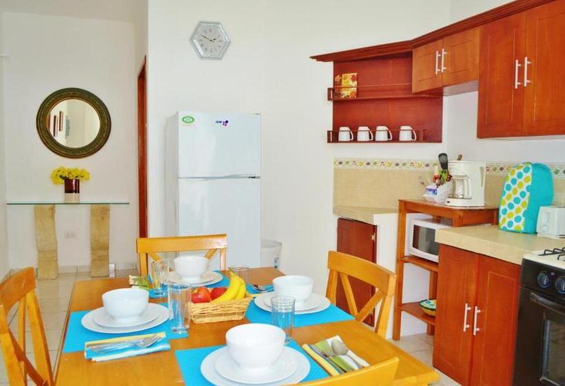 סוויטה עם נוף לים מהצד, 2 חדרי שינה, Corales Suites