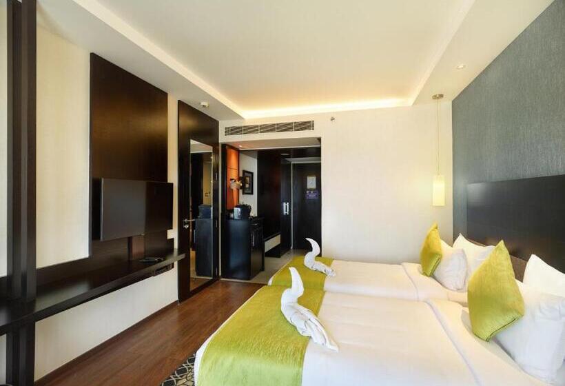 اتاق لوکس, Hycinth Hotels