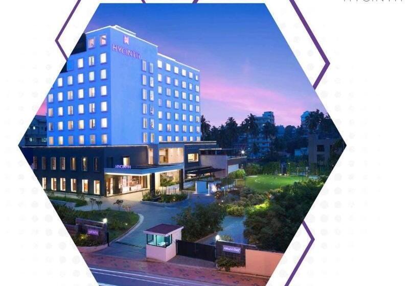 سوییت با چشم‌انداز باغ, Hycinth Hotels