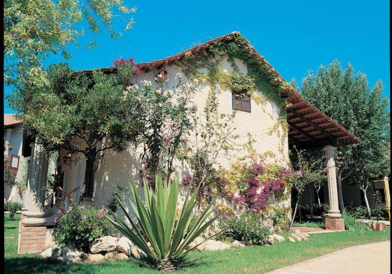 スーペリアの４人部屋, Igv Club Marispica