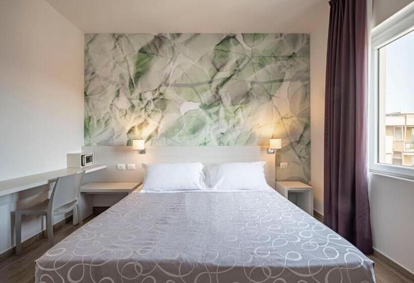 スタンダードルーム, La Pineta