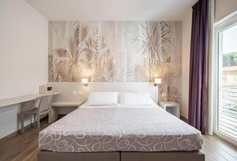 スタンダードトリプルルーム, La Pineta