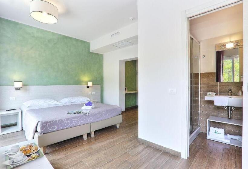 景色の見えるスーペリアルーム, La Pineta