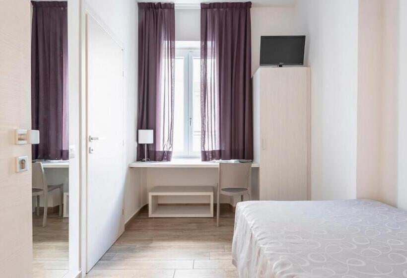 スタンダードシングルルーム, La Pineta