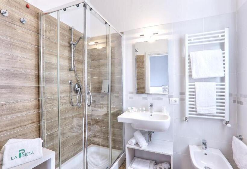 コンフォートルーム, La Pineta