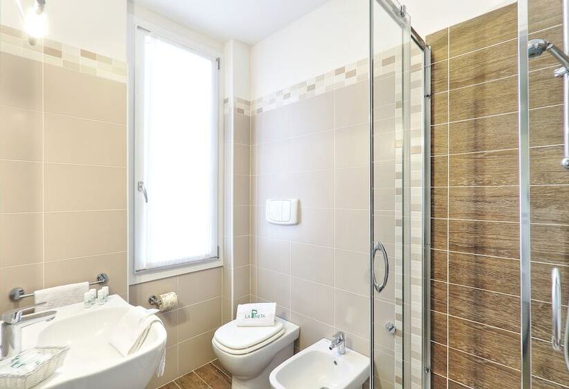 スタンダードトリプルルーム, La Pineta