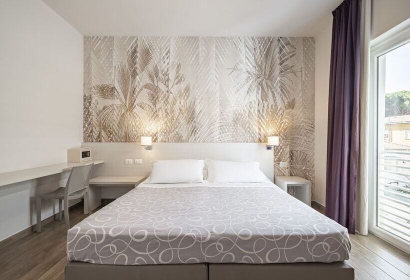 スタンダードトリプルルーム, La Pineta