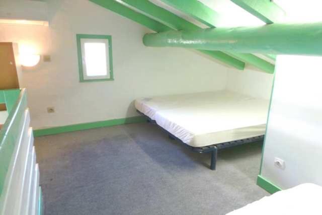 复式房间, Olmuccio