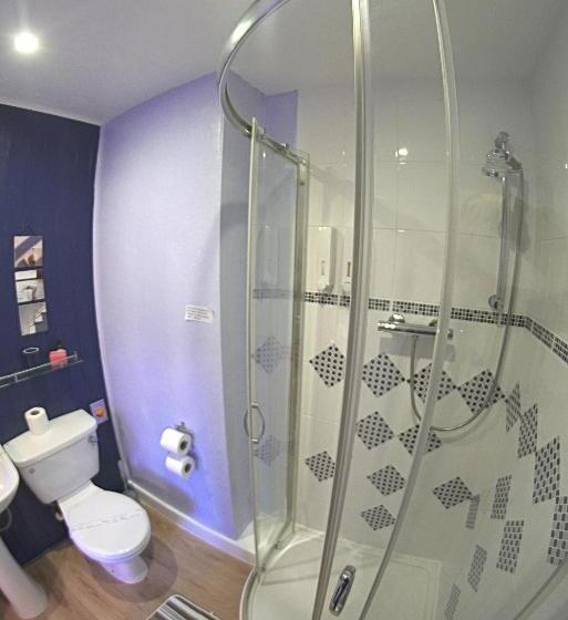 غرفة سوبيريور, The Eastleigh