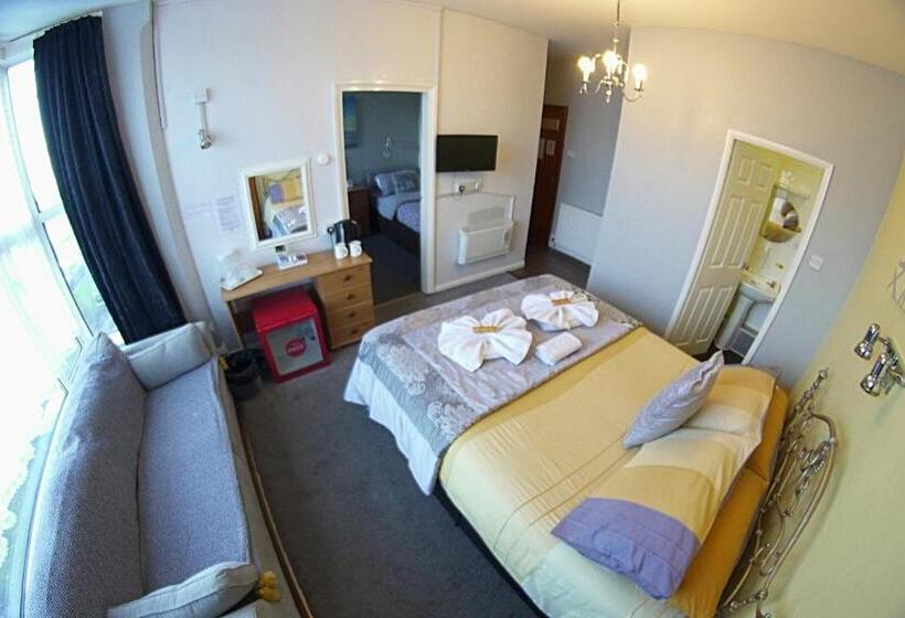 جناح, The Eastleigh