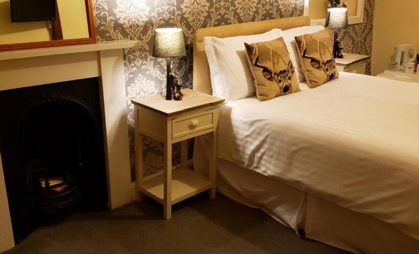 标准间, The George Inn