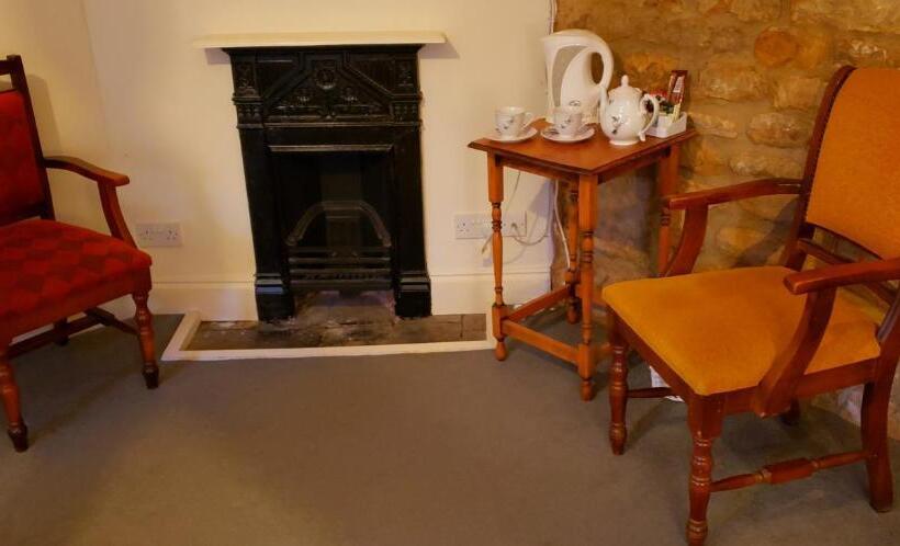 豪华房间, The George Inn