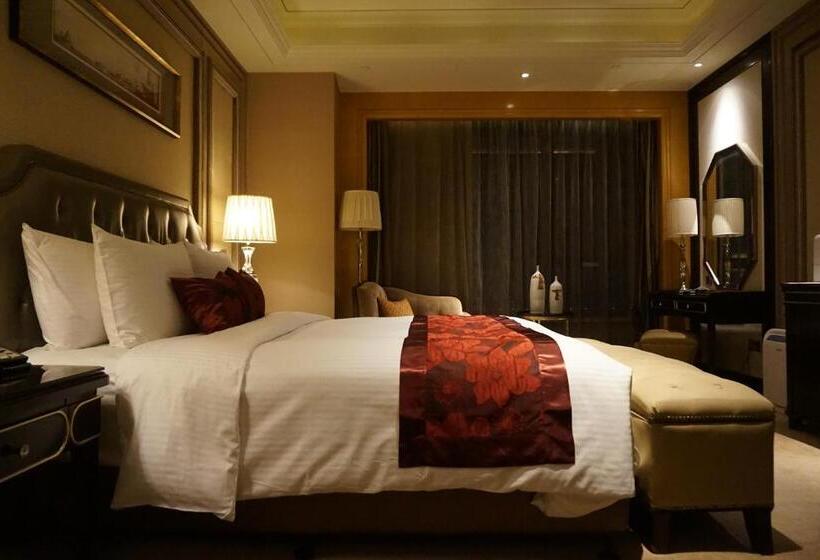 Номер Executive Кровать Кинг, Wanda Realm Harbin