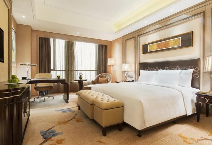 Номер Executive, Wanda Realm Harbin